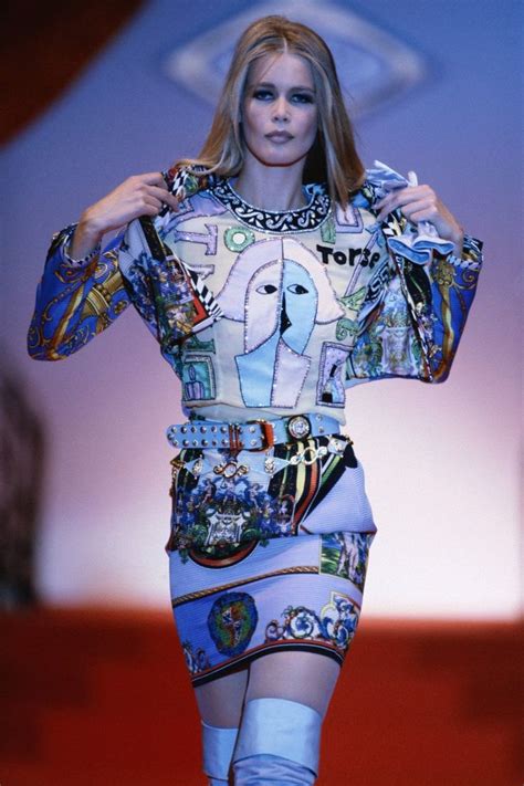 claudia schiffer gianni versace|claudia schiffer fashion.